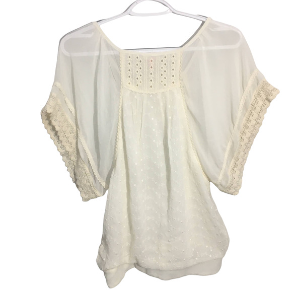 Free People Georgette Eyelet Top Sz XS Sheer Lace Blouse Boho Style - Picture 15 of 15